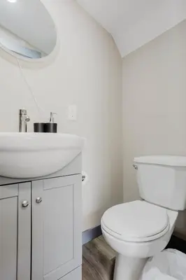 Gallery image of Studio Cottage in Pine Lake #6 in Gravenhurst