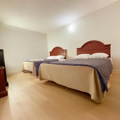 Idlewood Inn