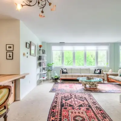 Cozy 2BR Home with Workspaces