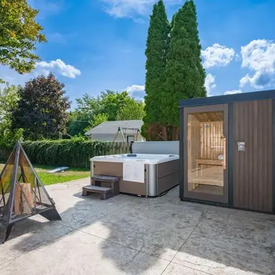Outdoor Sauna Hot Tub Playroom Port Dallhousie