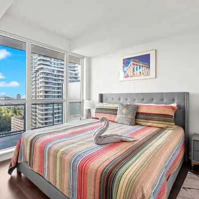 Cozy 1 Bedroom Dunfield Ave