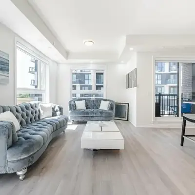 Modern Townhouse Rooftop Vibes