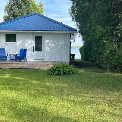 Water Front Cottage - Balsam Lake