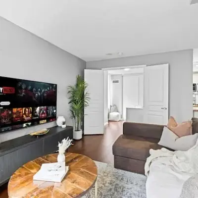 Modern Oasis Stylish 2BR Condo Near Attractions