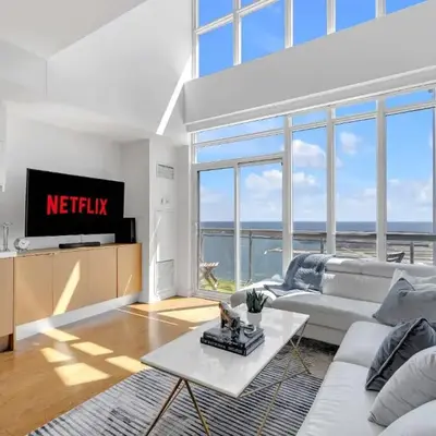 Sky-High Penthouse Breathtaking City Views