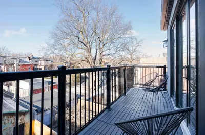 Gallery image of Urban 2BDRM Steps to College and Bathurst! in Toronto