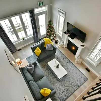 Blue Mountain Village Townhome 4 Bedroom with Shuttle & Pool