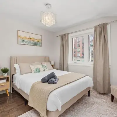 Entire Unit - Steps From History - 5 Mins To Beaches