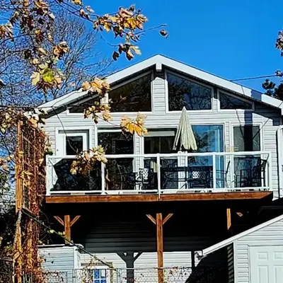 Waterfront Comfy Guesthouse