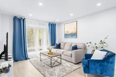 Gallery image of Charming 3-Bed House with Hot Tub close to Downtown in Barrie
