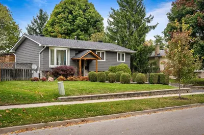 Gallery image of Charming 3-Bed House with Hot Tub close to Downtown in Barrie