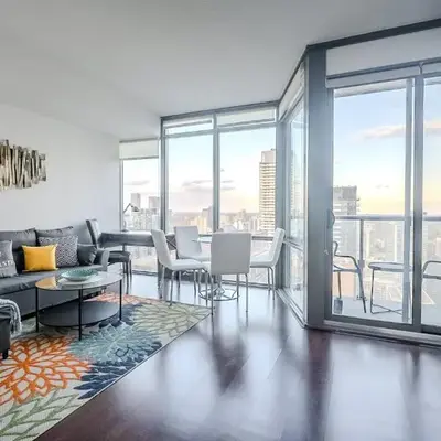High Floor 1 Bedroom Condo City View Downtown Toronto