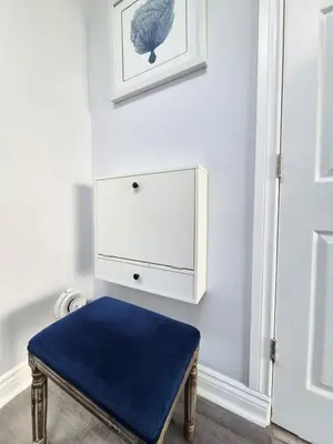 a stool with a blue seat in a room at Cozy Private Room Near Downtown Toronto in Toronto