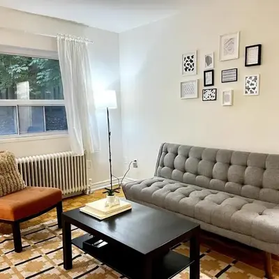 Toronto Upper Beaches Apartment