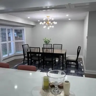 Beautiful Lake Side Neighbourhood Home in Ajax