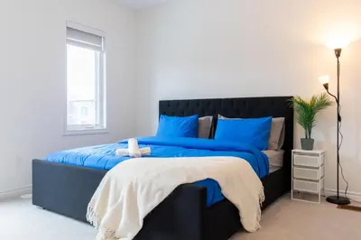 Gallery image of Modern Stylish Retreat in Vaughan