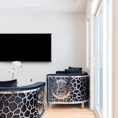 Modern Stylish Retreat