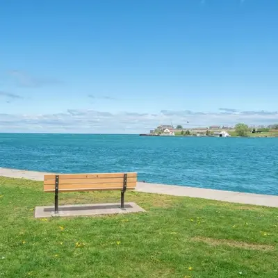 Top 5% Tiny Home by River/Lake in Old Town NOTL
