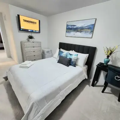 First Class Ensuite Room