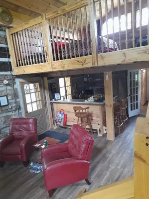 Gallery image of res Lakefront Chalet is a perfect place to retreat in Ennismore