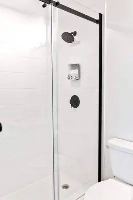 Gallery image of Exquisite 3BR with Den & Complimentary Parking in Toronto