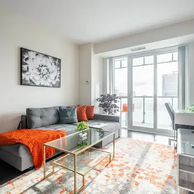 Bright High Floor1 Bedroom Condo Downtown Toronto