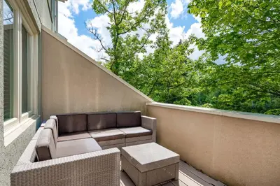 Gallery image of Evergreen Lodge - Walk to the Village - Sauna in Blue Mountains