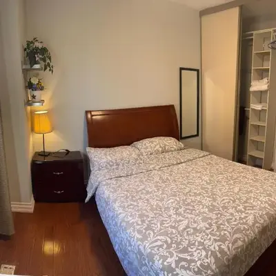 203 Comfortable private bedroom on second floor