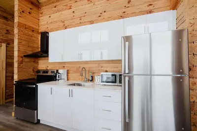 Gallery image of Rice Lake #8 2-BDR Lakefront Cottage in Harwood