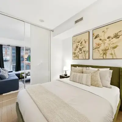 Spacious Condo with 2 Beds Unbeatable Location