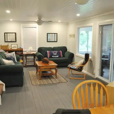 Waterfront Muskoka Cottage on Trent-Severn River