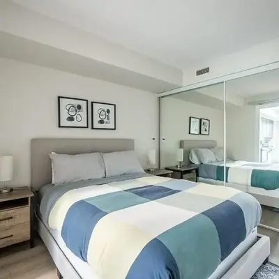 Modern 1Bedroom Condo with Balcony Downtown Toronto