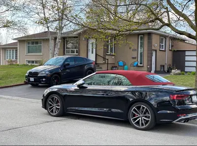 Gallery image of Kia luxury house in Richmond Hill
