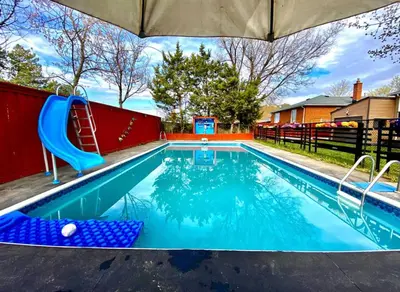 Gallery image of Kia luxury house in Richmond Hill