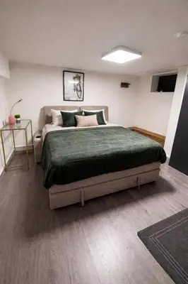 Gallery image of Garden City Getaway - Central n Fully Equipped in St. Catharines
