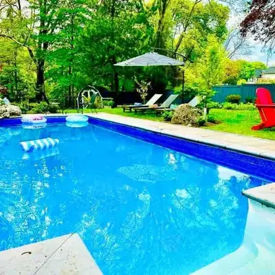 The Serenity Home Pool/Yoga/Game Room by the Lake