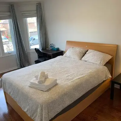 Private Bright cozy bedroom