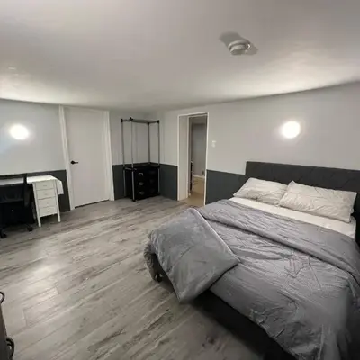 Prime Location Studio with Separate amenities