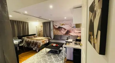 Gallery image of Cozy Private in Richmond Hill