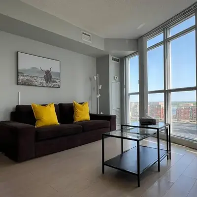 RivetStays - Dan Leckie Suite