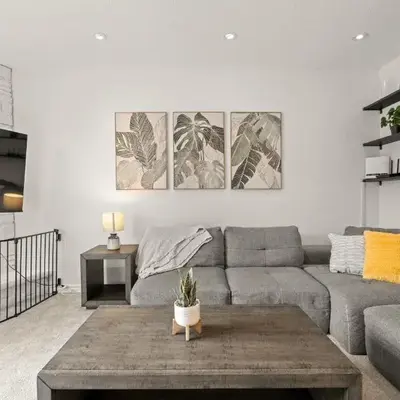 4BR Family Home - Dog-Friendly
