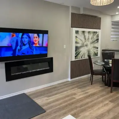One bedroom and studio Basement Apartment unit sleeps 4