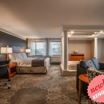 Monte Carlo Inn Barrie - Newly Renovated
