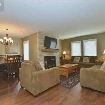 Large modern ground floor condo at Mountain Walk