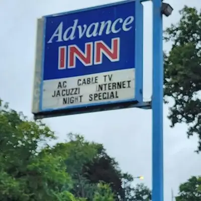 Advance Inn