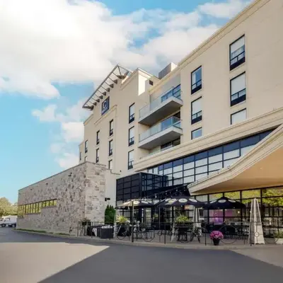 C Hotel by Carmen's