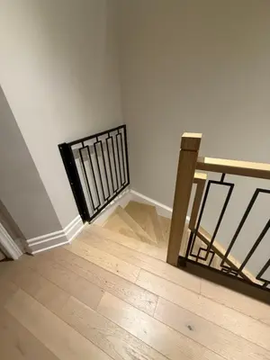 a room with a staircase and a wooden floor at Luxury Adventure, Rutherford Go station & Wonderland in Vaughan