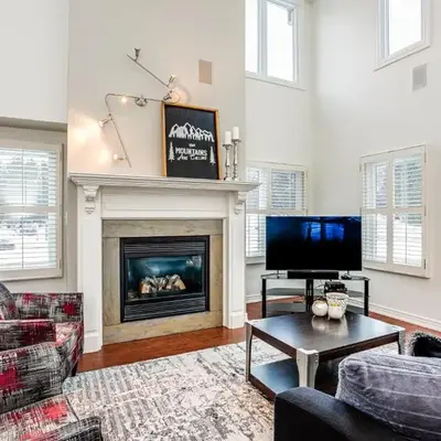 3 Bedroom Mountain Walk Condo