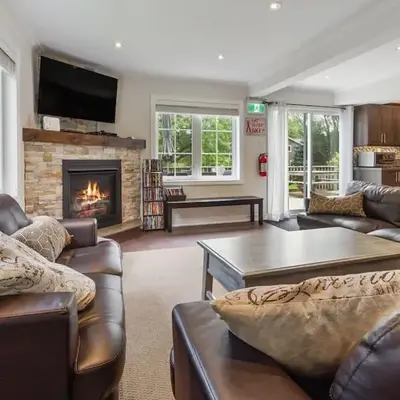 Scandia Retreat with Hot Tub