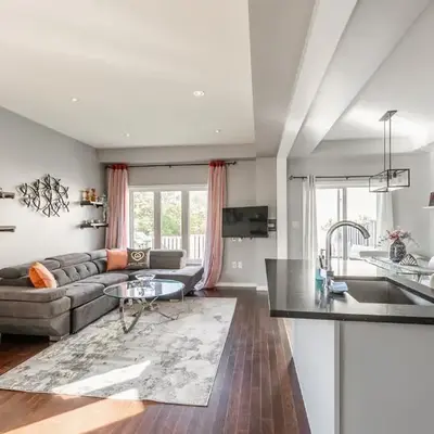 GlobalStay 3 Bedroom Townhome with Hot Tub Hamilton
